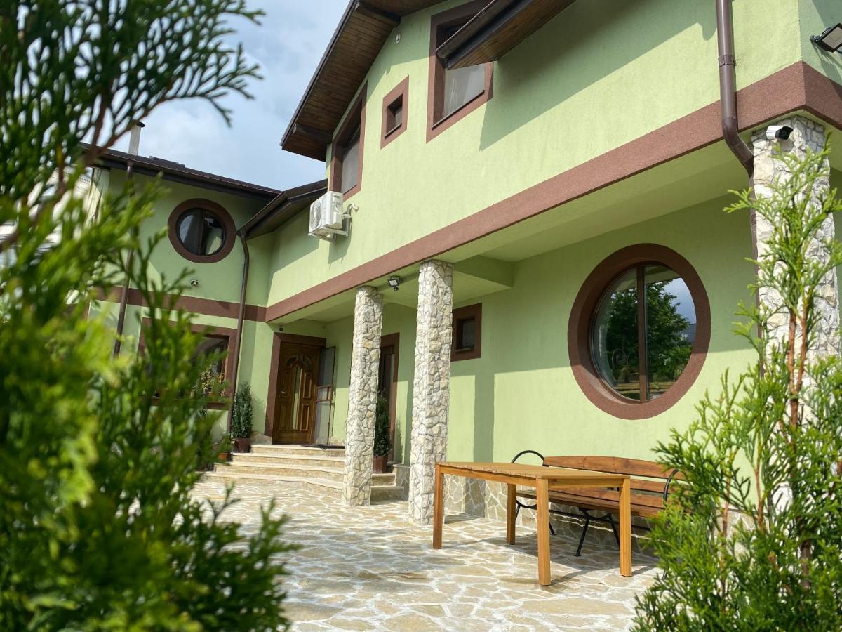 Casa Adelmar Hotel Tulcea Exterior photo